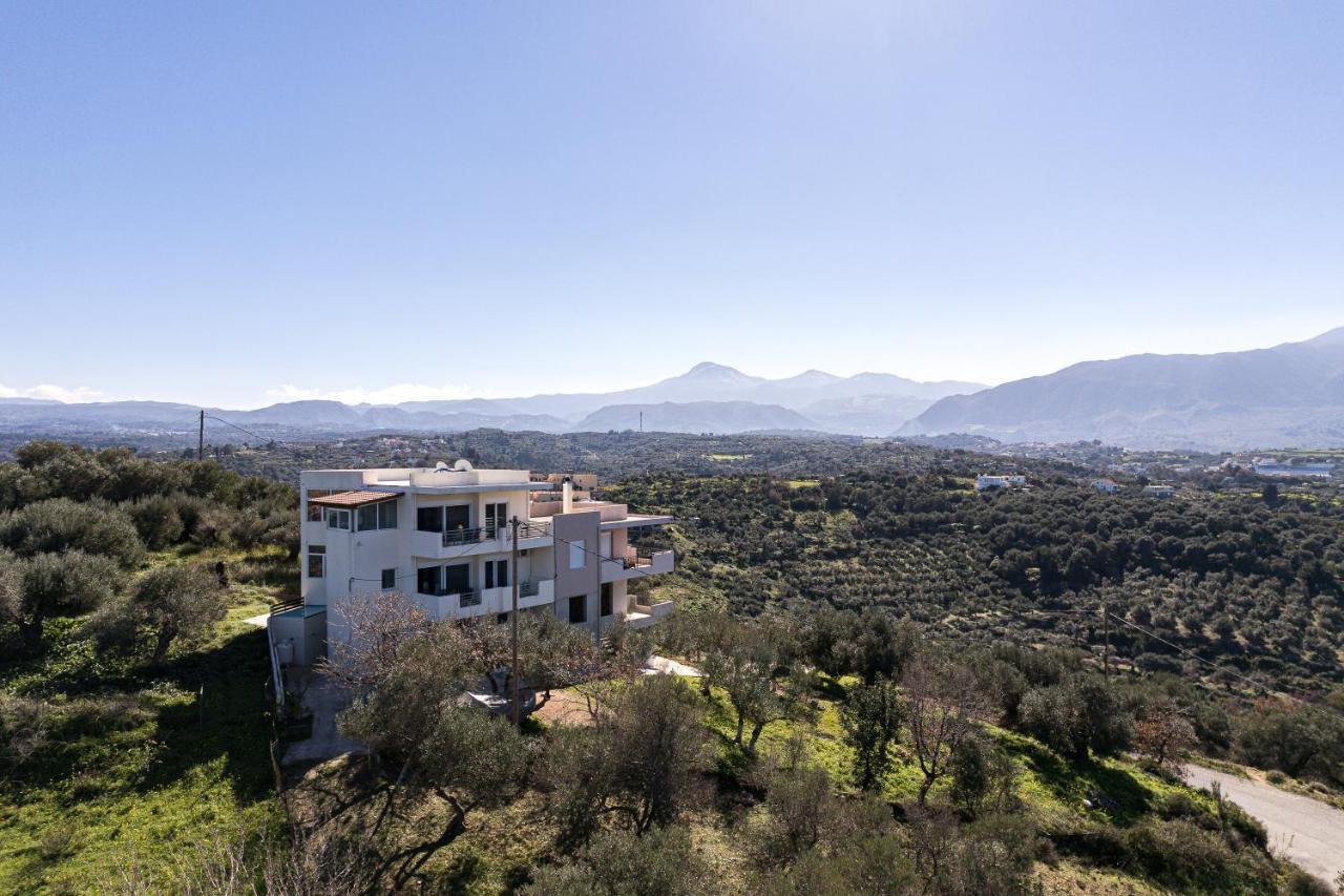 Vourvahis Seaview * Karoti (Crete)